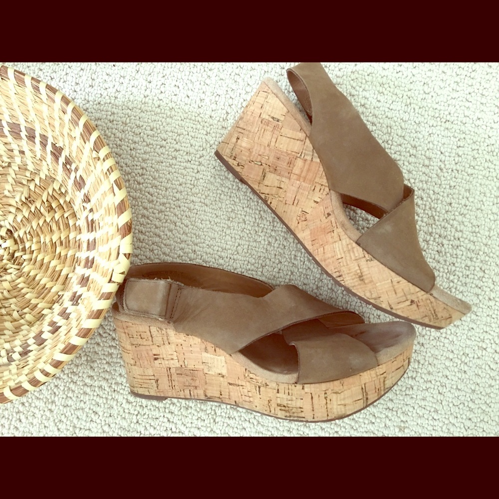 Clark artisan sandals. Size 10